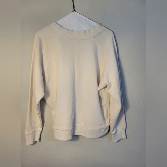 Universal Thread Women's Soft Cream V-Neck Sweater - Picture 4 of 5